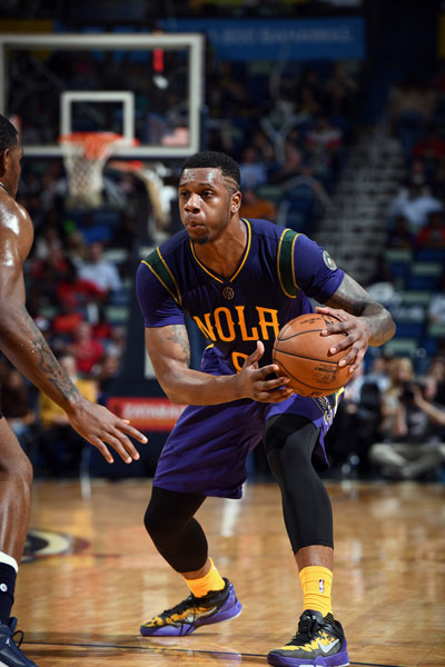 更加谨慎和 更加谨慎和