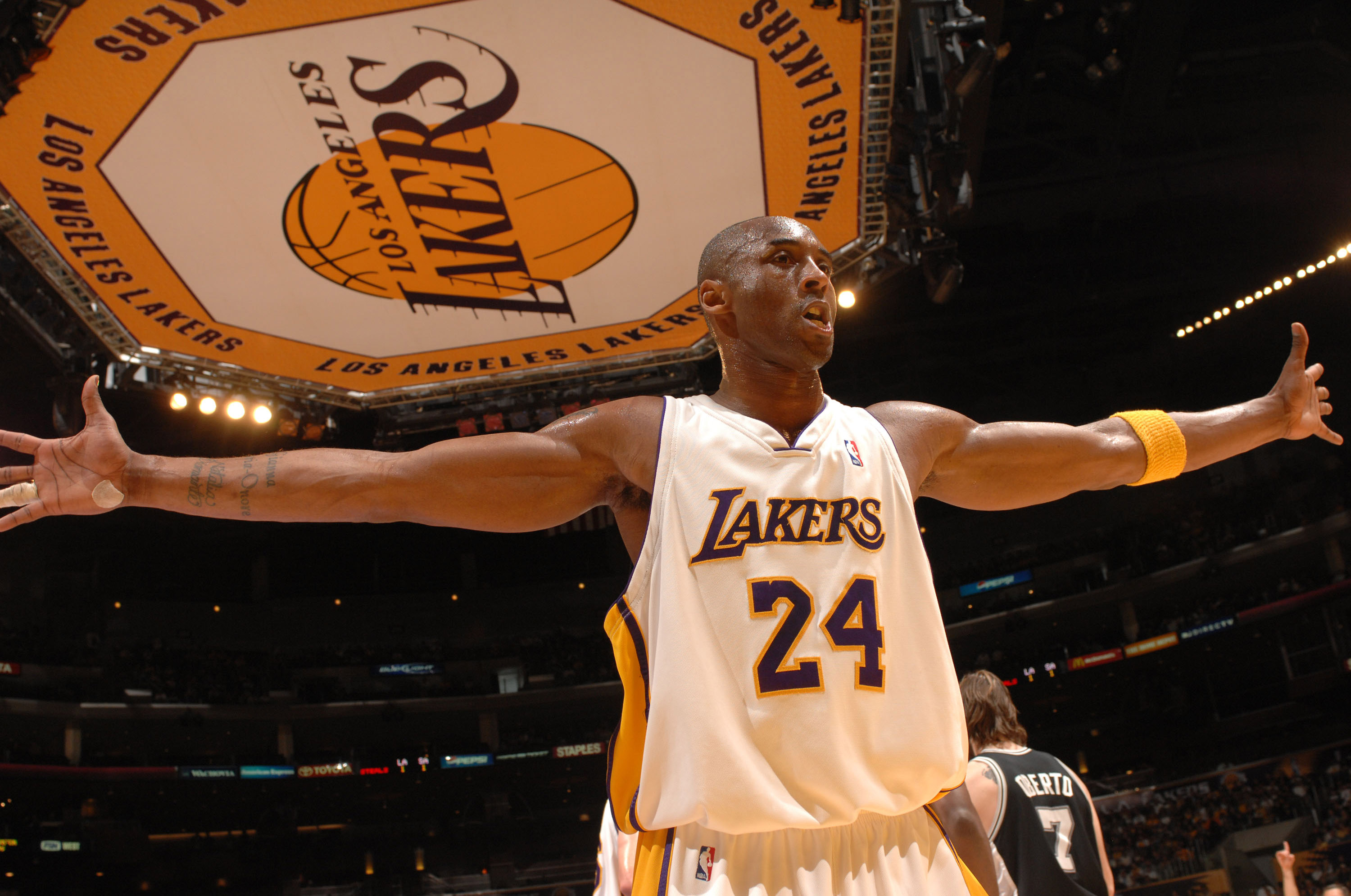 但更深层次 但更深层次